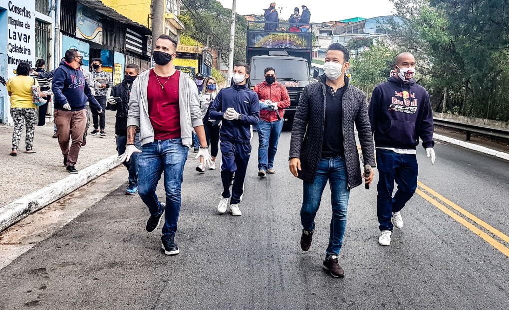 Ação Social Juntos Somos Mais Fortes - Bairro do Valo Velho 