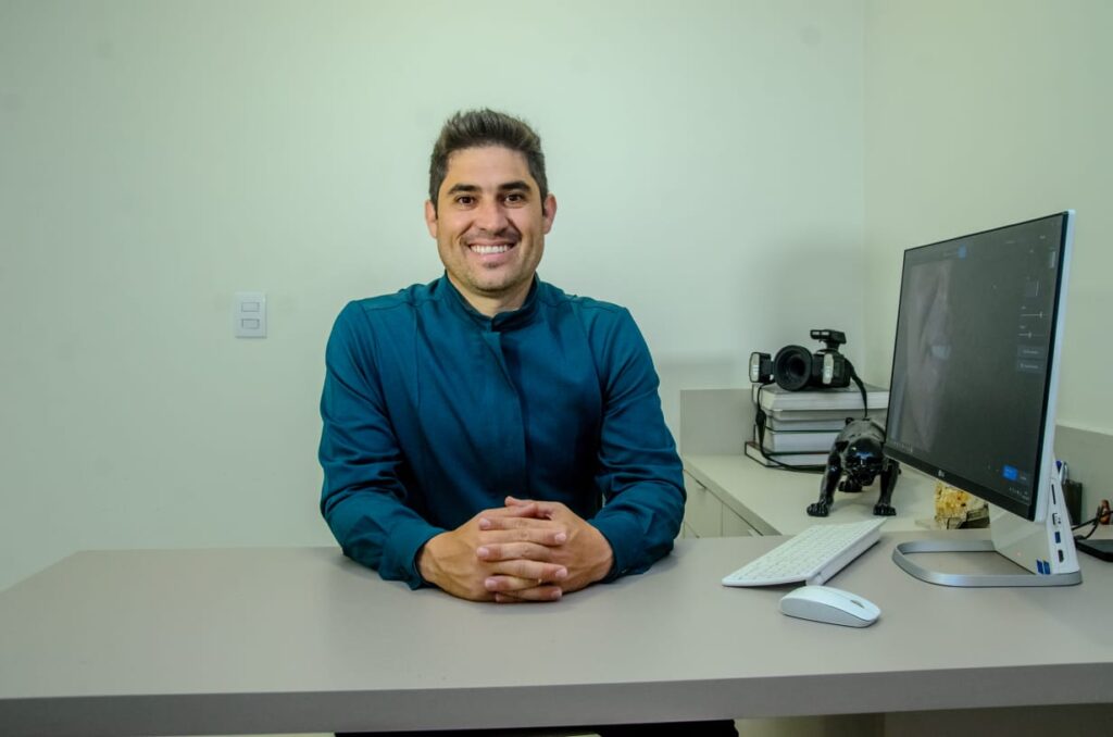 Dr. Wander Braz especialista em reabilitação oral, implantes, facetas de porcelana