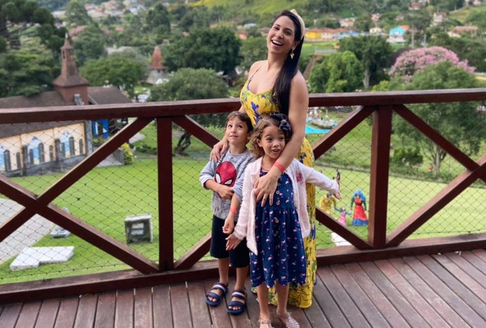 Layse Cohen com os filhos gêmeos - Foto Acervo Pessoal